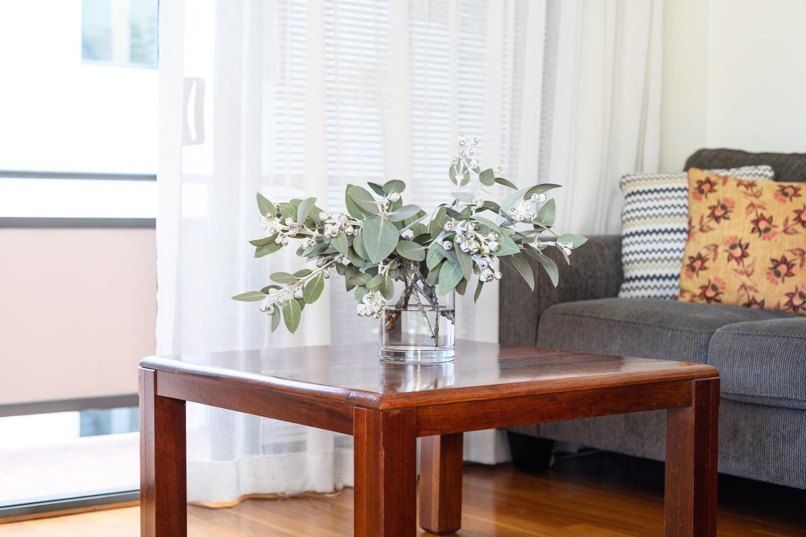 Apartment 10 Tranquil Charm West 2br Parking *