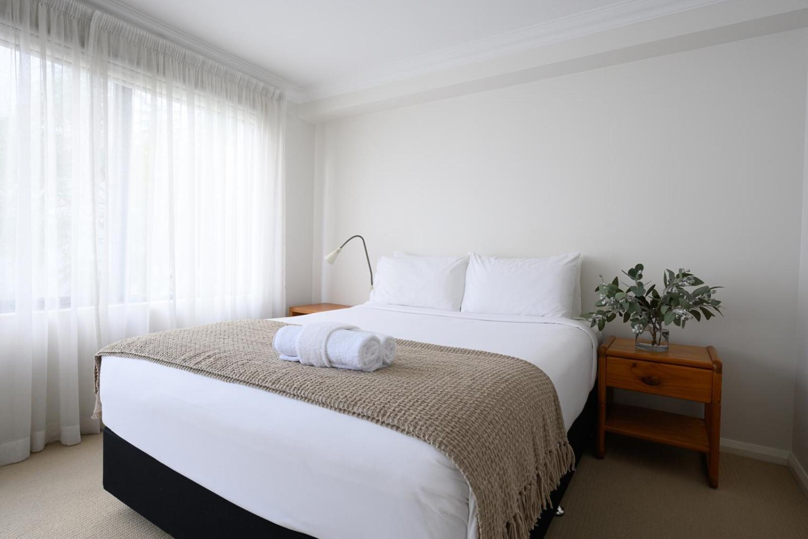 10 Tranquil Charm West 2br Parking *