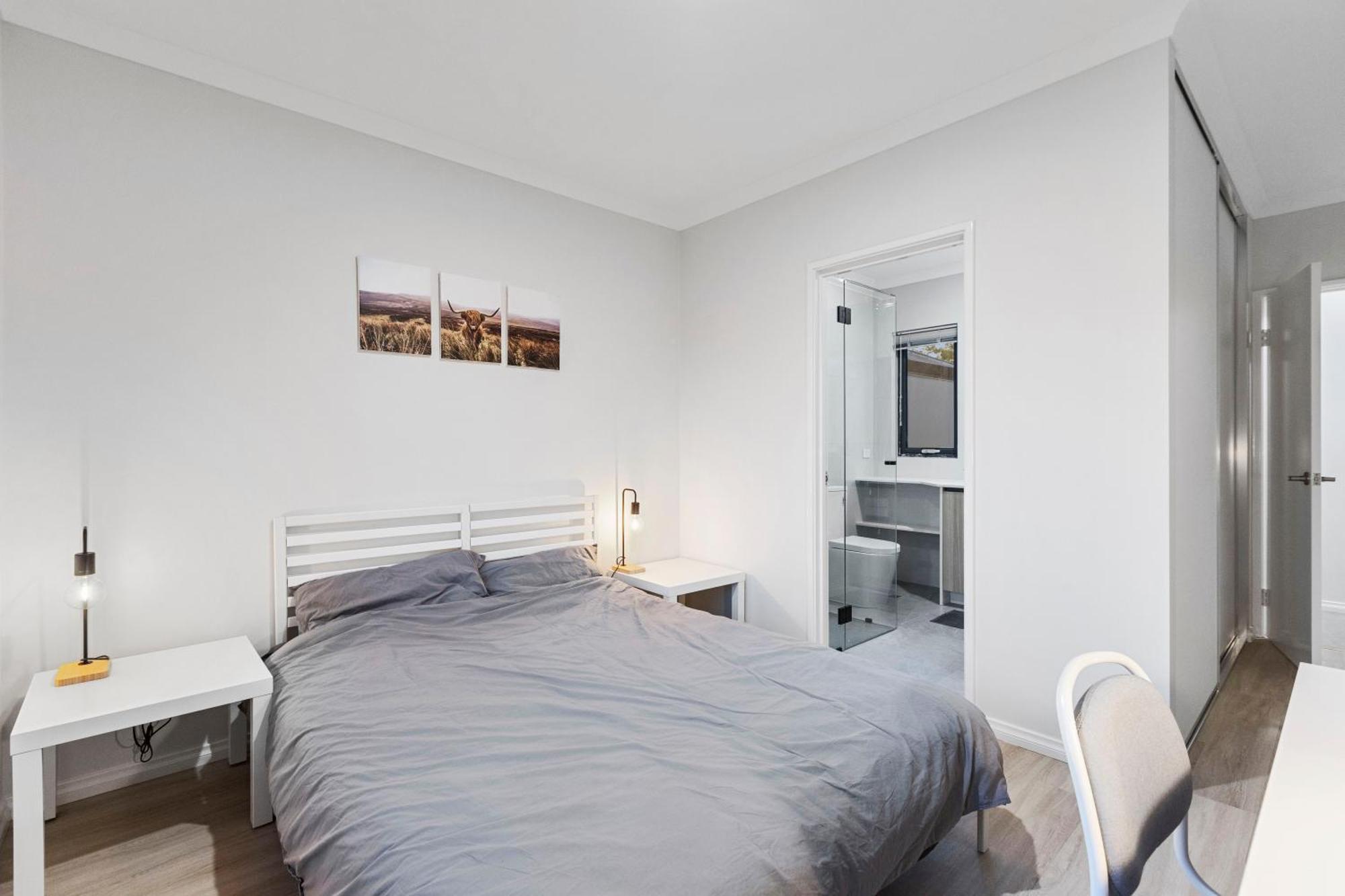 Holiday home Premium Modern House-Walk To Curtin Uinversity-3 Bedroom & 2 Bathroom Up For 4 People