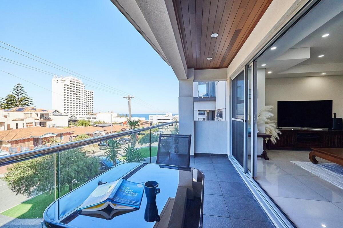 4 Bed 4 Bath In Scarborough *