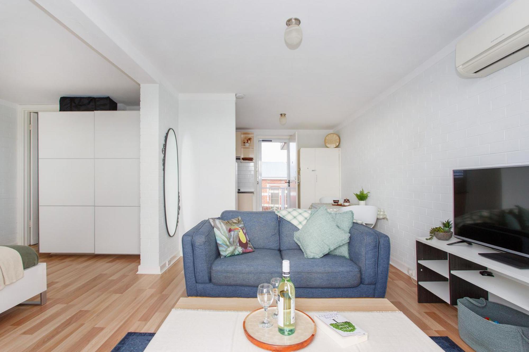 Apartment Elevated Escape With Perth Views *