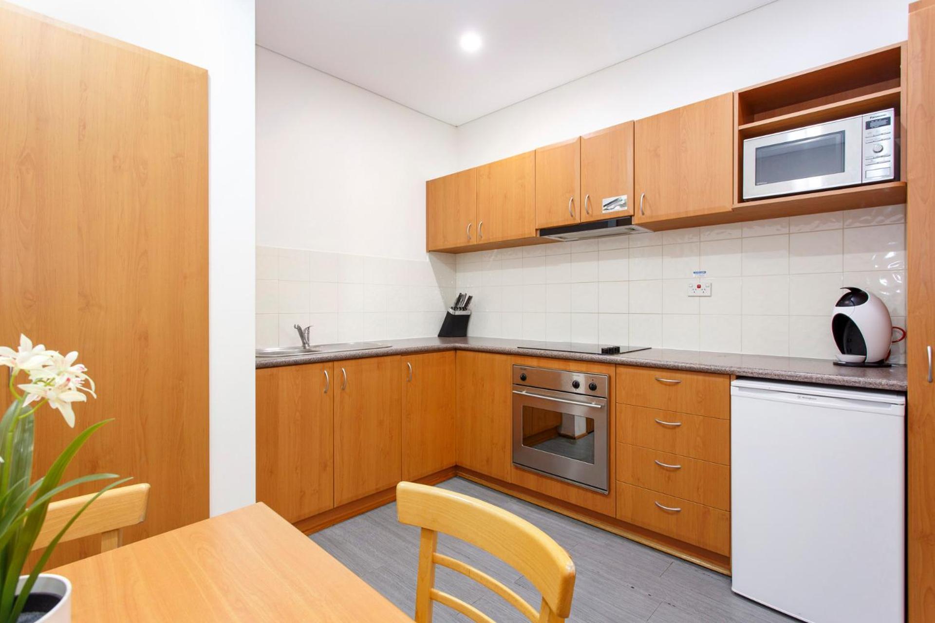 Apartment Cbd Convenience!
