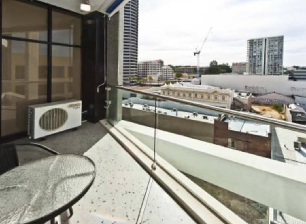 Luxury In The Heart Of Cbd Apartment *