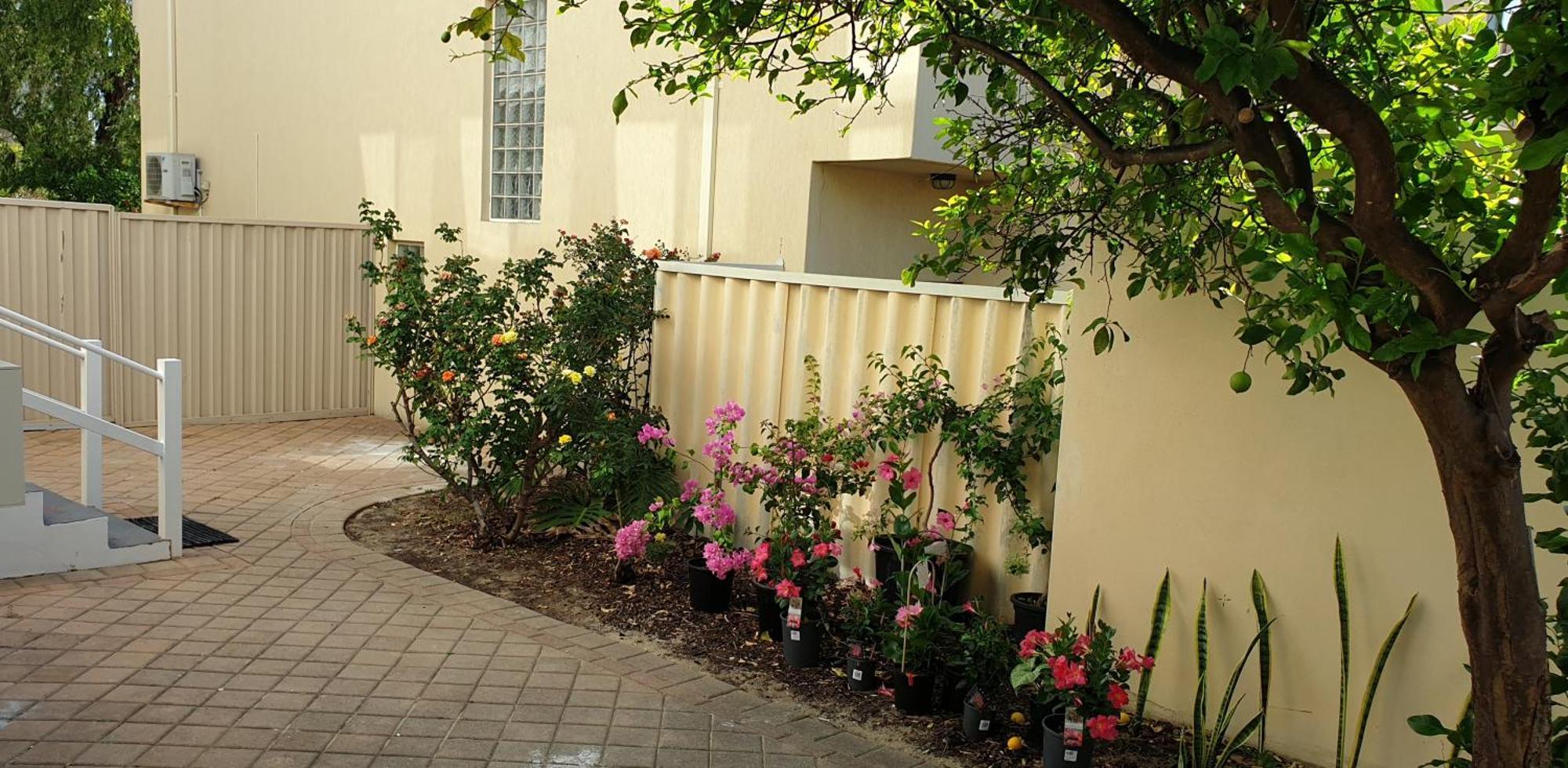 Como Beach Apartments Perth