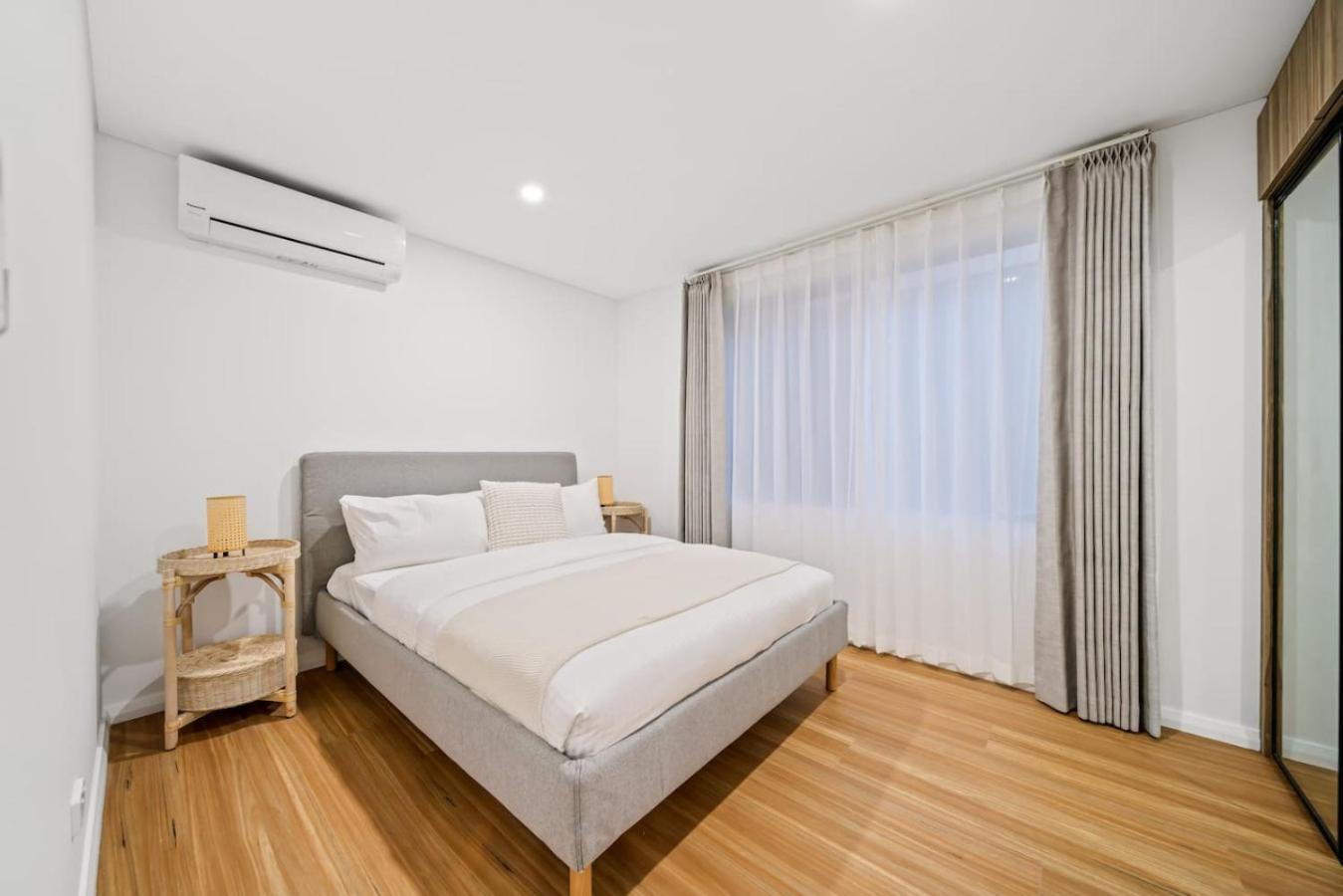 Scarborough Stay - 2Br Walk To Beach And Coles 13G Bahay bakasyunan