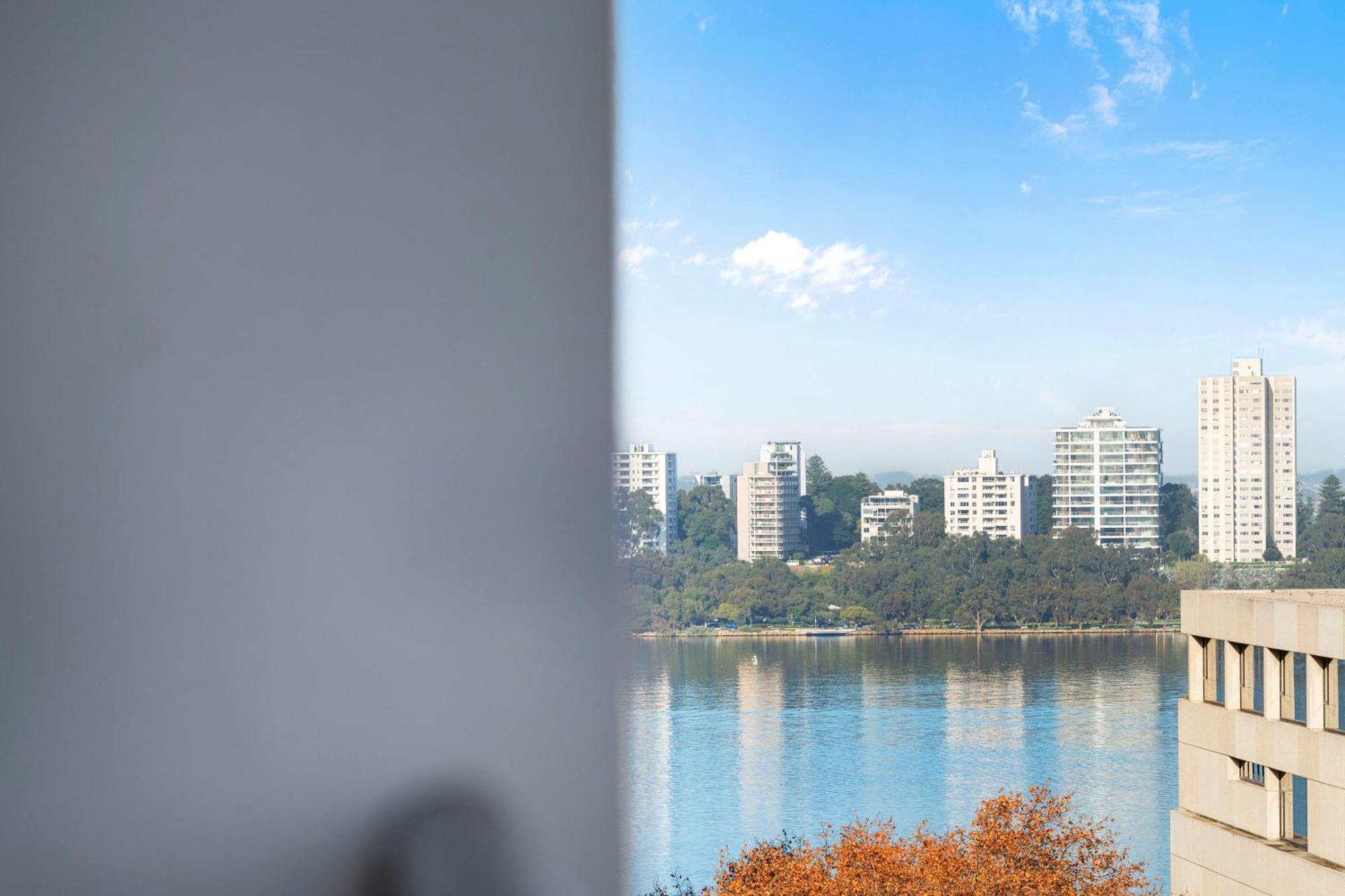 Retreat Victoria Ave 1br Perth