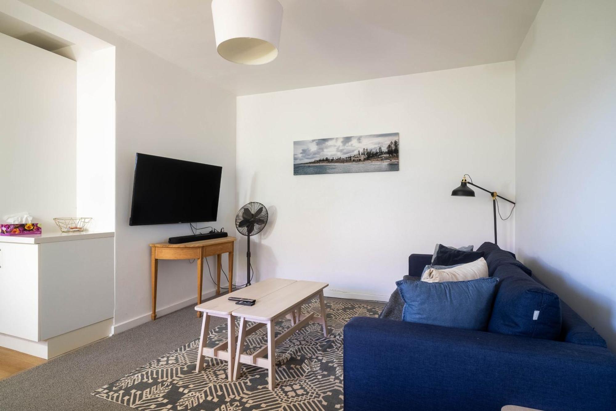 Cottesloe Delight Sleeps 4 Perth