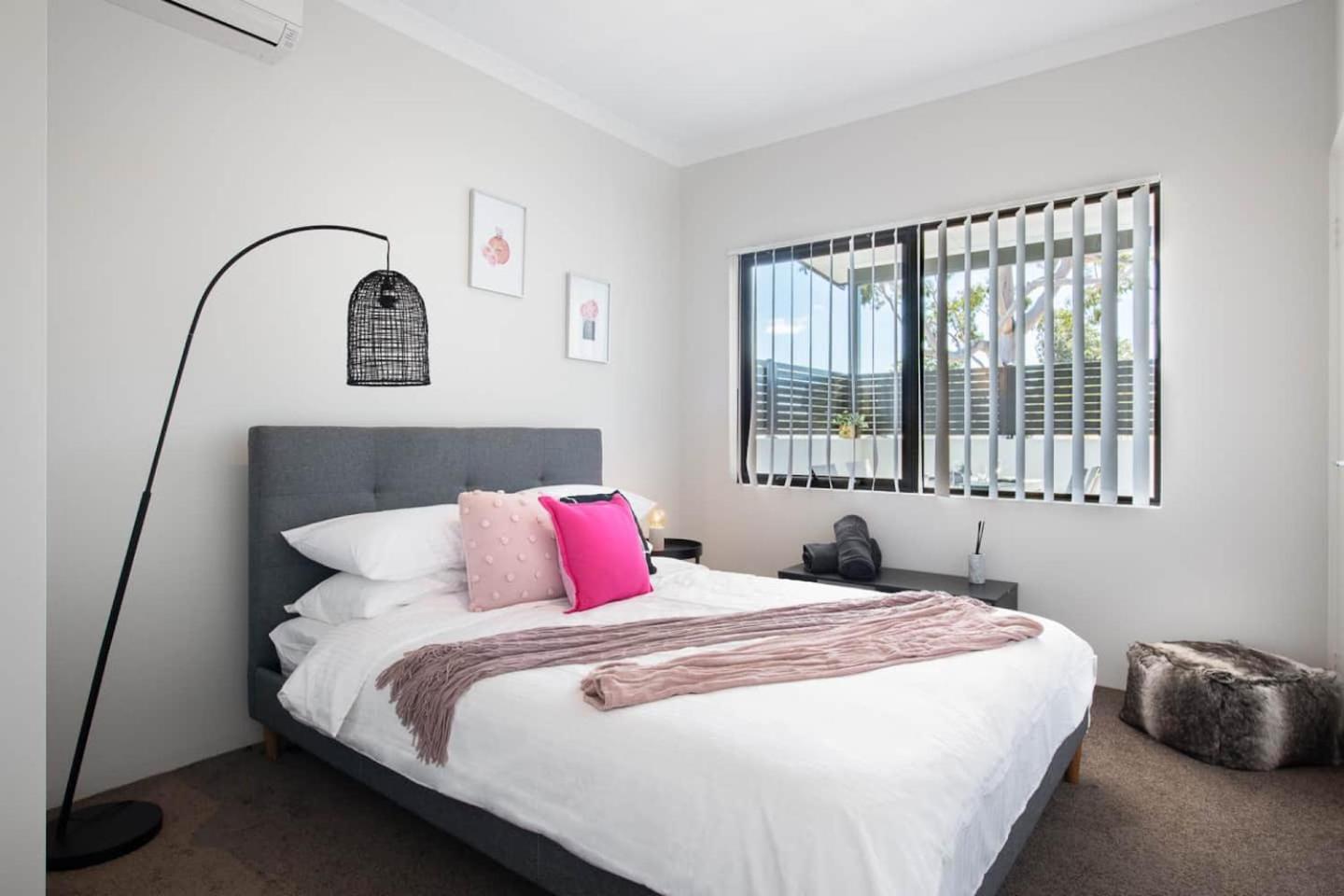 Apartment Cozy Lovely 2bdrm Walk To River *