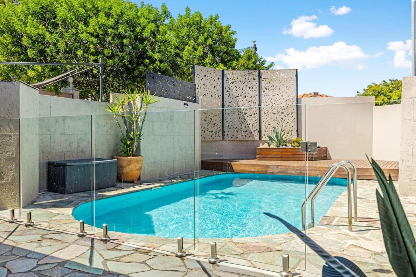 Maylands Coastal Vibe By Home2Bnb *