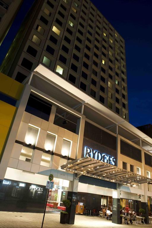 Rydges Hotel 4*