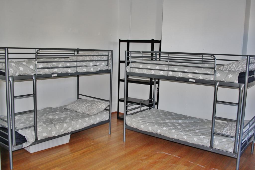 The Hive - Traveler Friendly, Passport Only Hostel Perth
