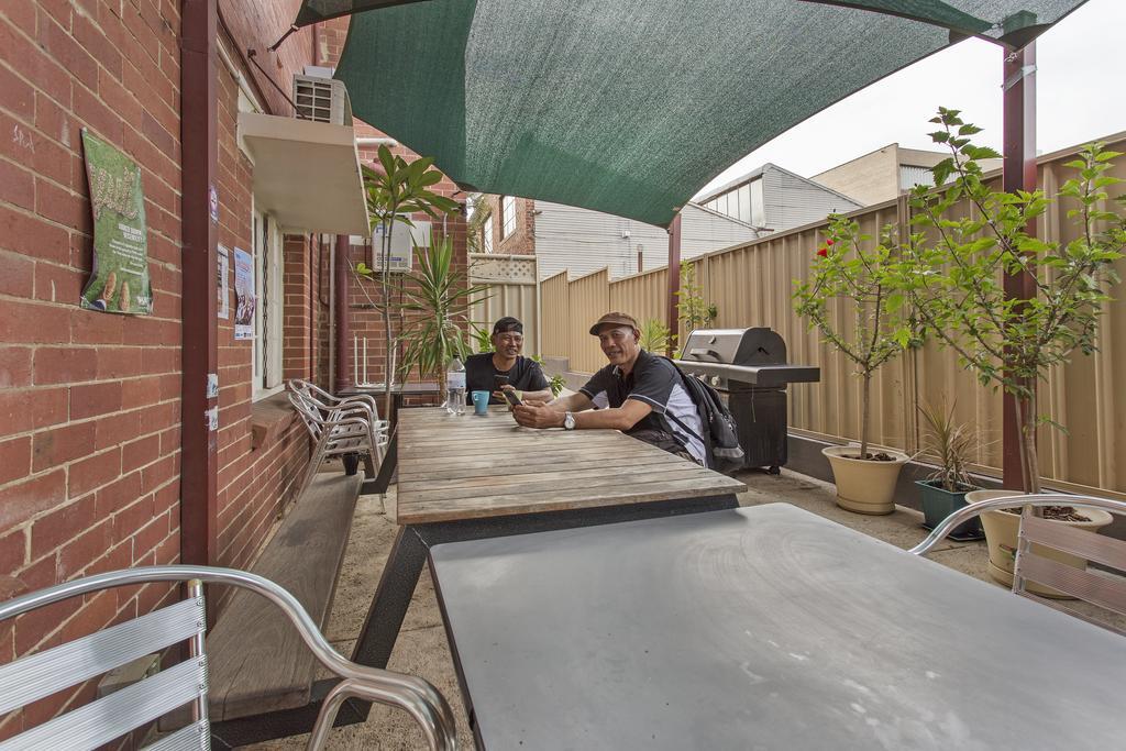 The Emperors Crown Hostel Perth