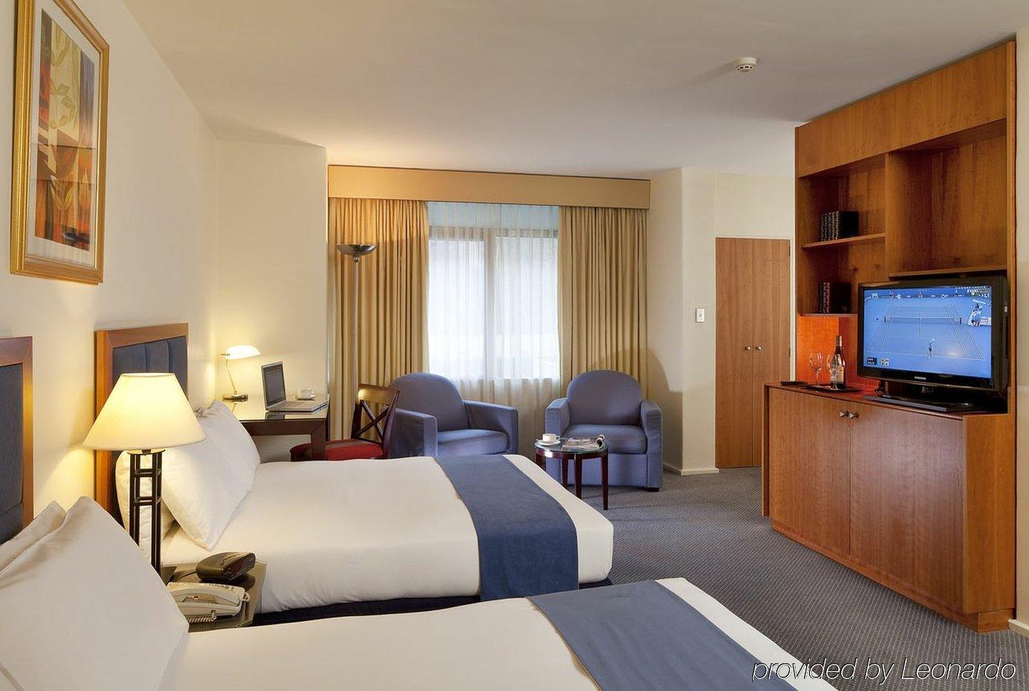 Hotel Seasons Of 4*