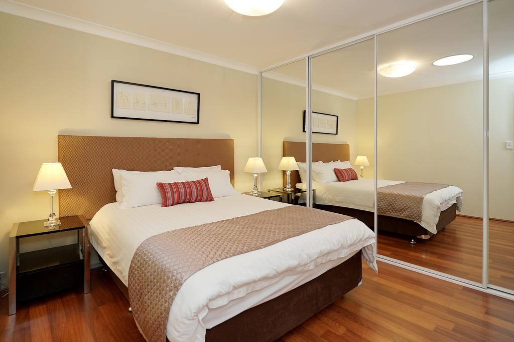 Swanriver Applecross Shortstays *