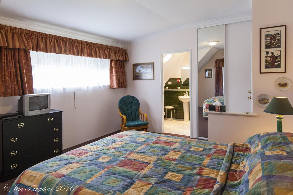 Aarn House Airport * Perth