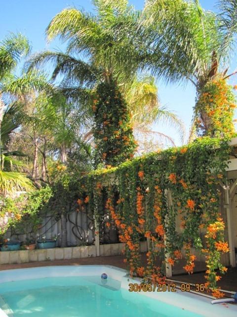 Astoria Retreat 4* Perth