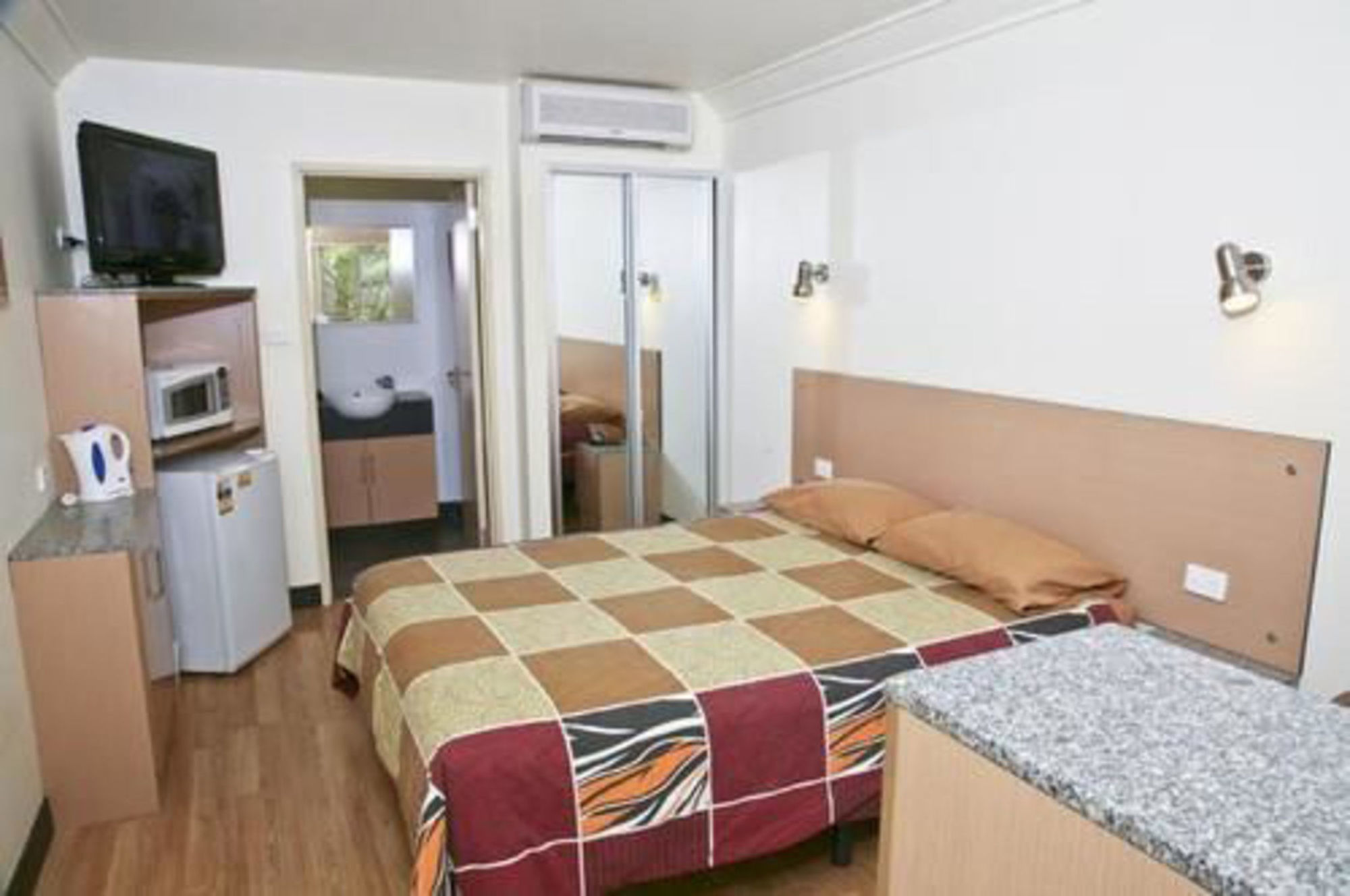Quality Ambassador Hotel Perth