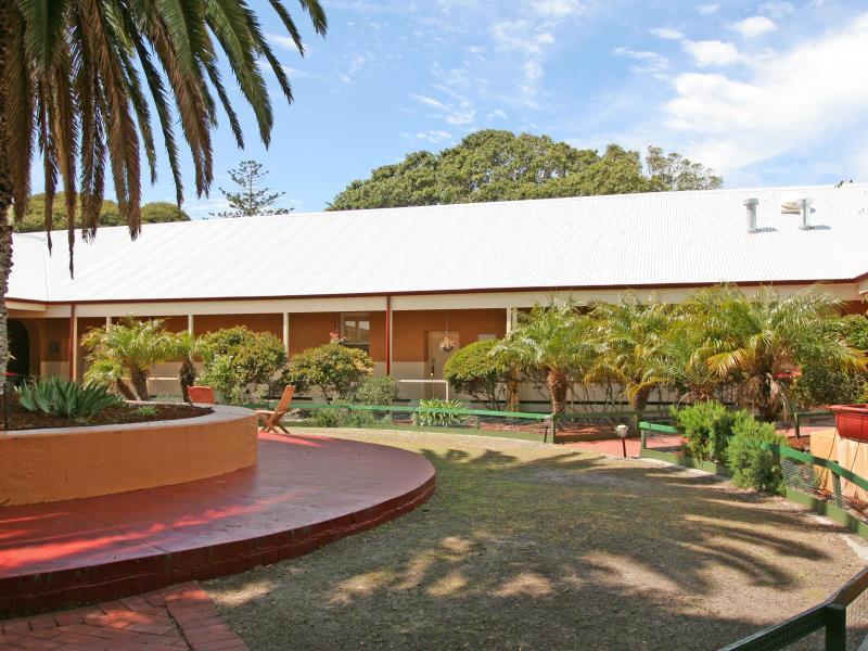 Karma Rottnest Lodge *