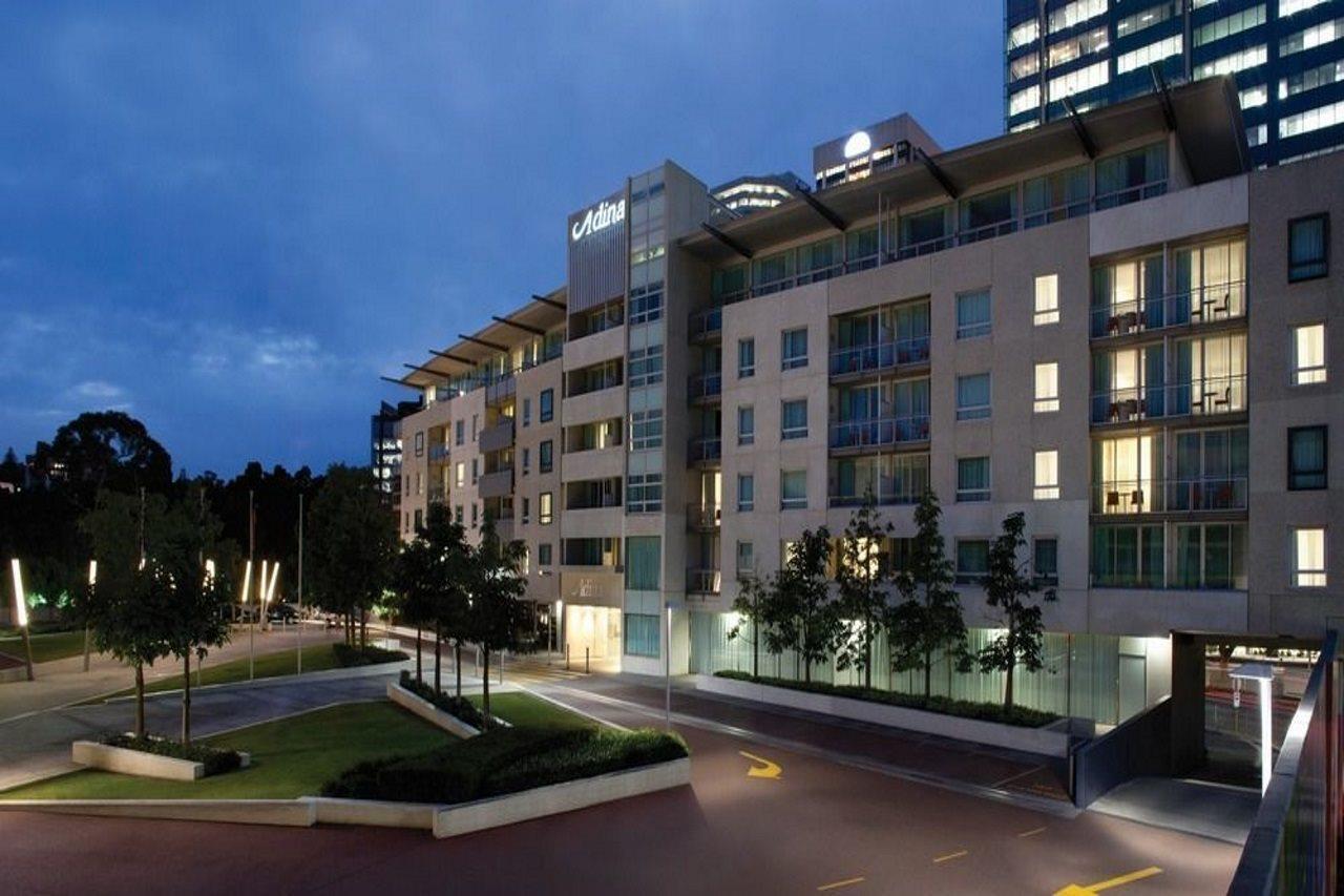 Aparthotel Adina 4*