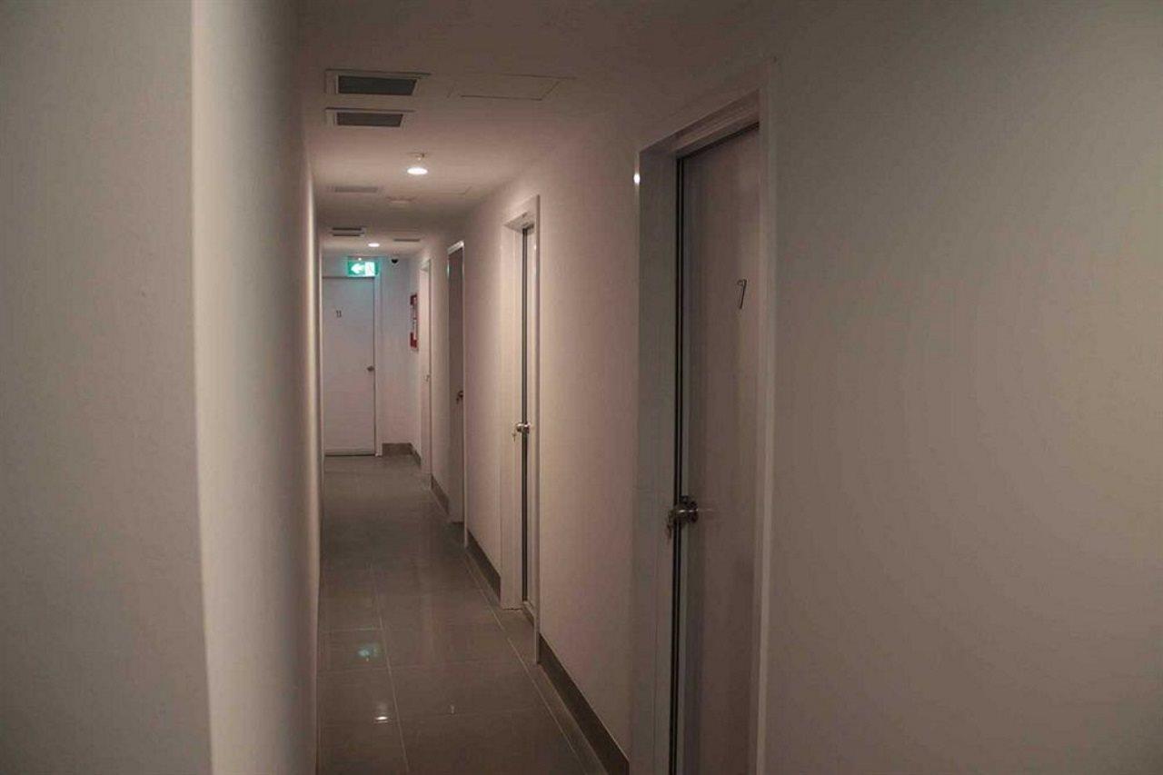Hostel Quokka Backpackers - Note - Valid Passport Required To Check In