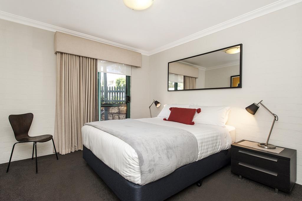Apartment Hay St - Subi