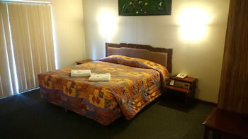 Hotel Sanno Marracoonda Airport 3*