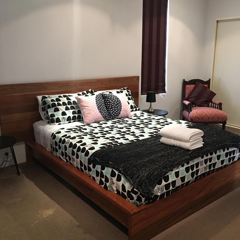 The Lane, Doubleview Holiday home