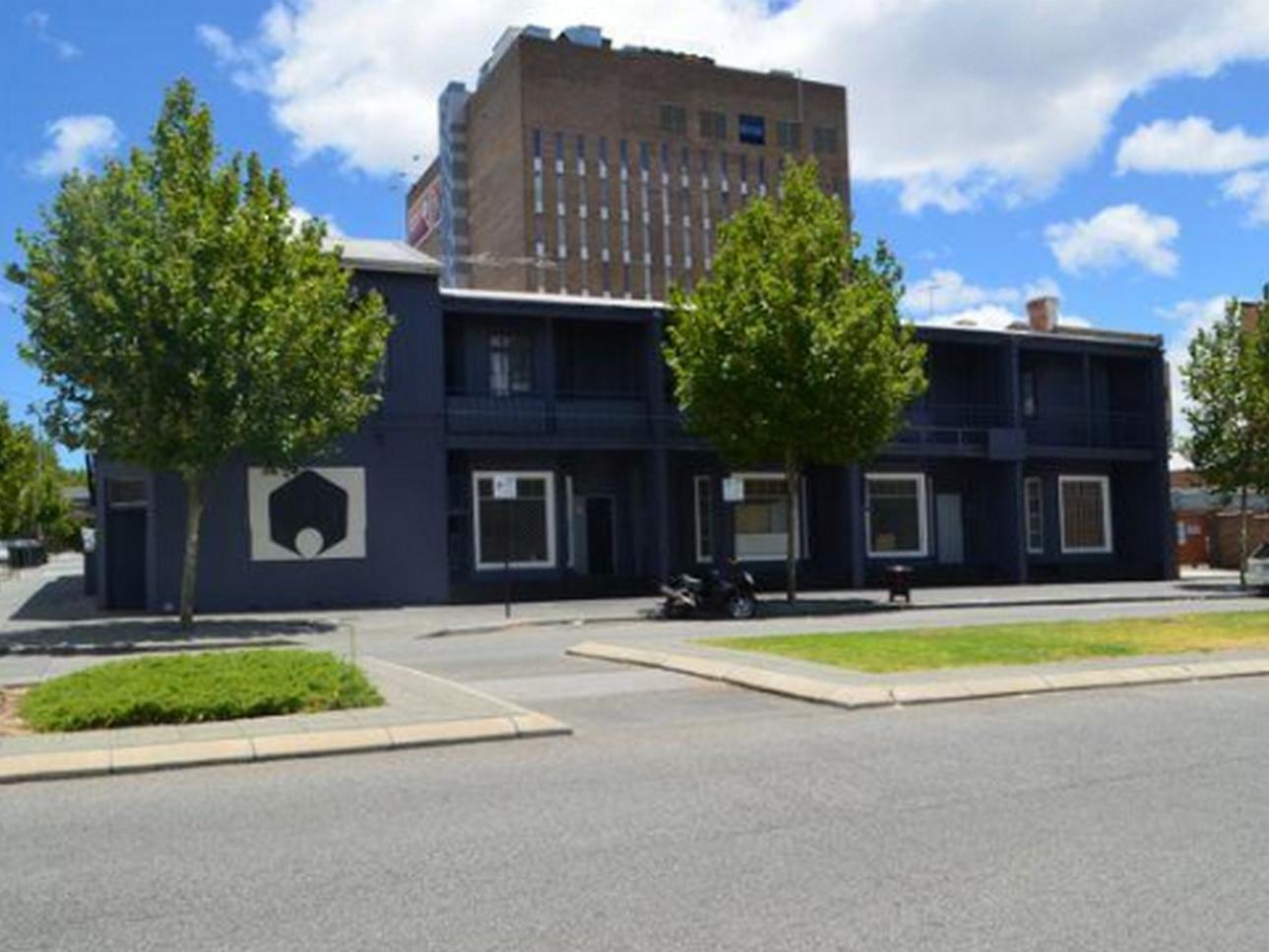 The Hive - Traveler Friendly, Passport Only Hostel Perth