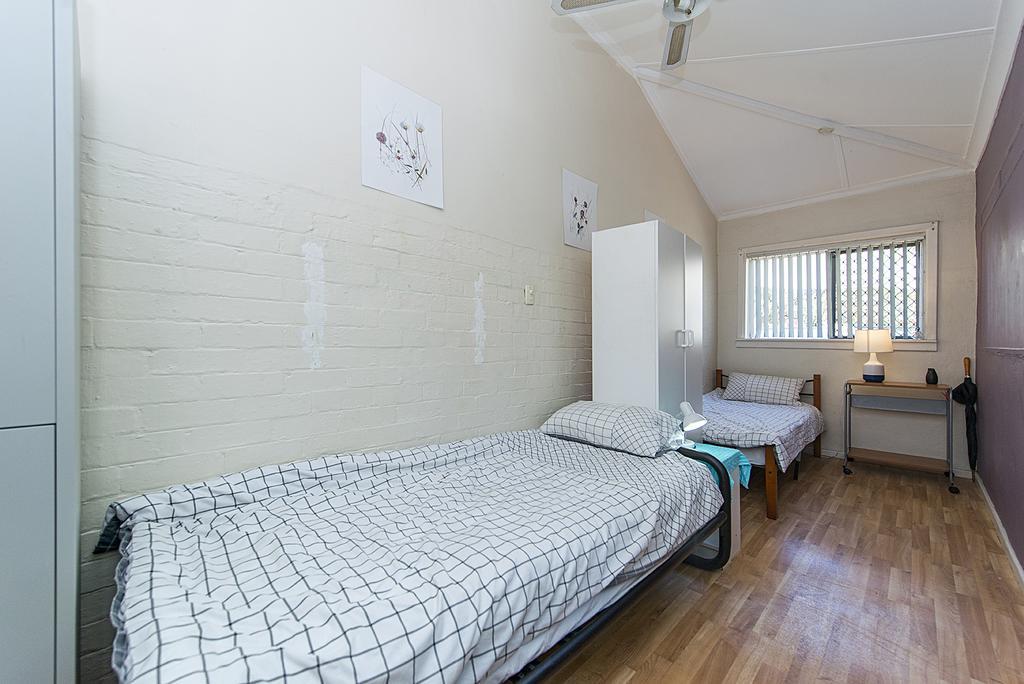 Victoria Park Hostel Perth