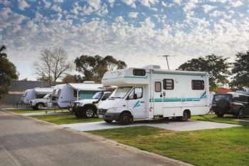 Discovery Parks - Airport Holiday park 4*