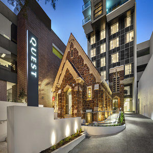 Aparthotel Quest East 4*