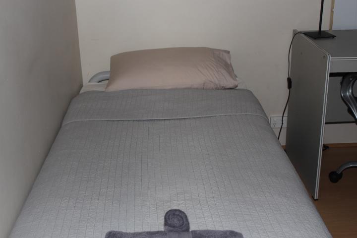 2 Bedroom Deluxe Serviced Apartments Victoria Park Perth -5 Mins Walk Aldi & Cafe Strip Apartment Perth