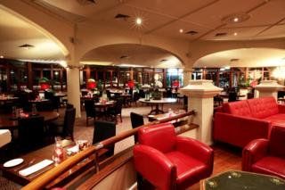 Esplanade River Hotel 4*