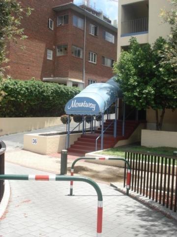 Mountway 2*