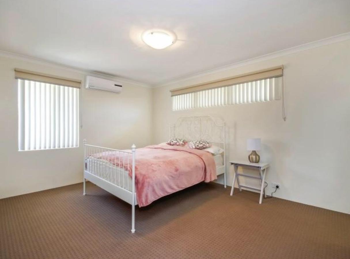 Holiday Near City / Airport / Stadium / Casino Rumah percutian Perth