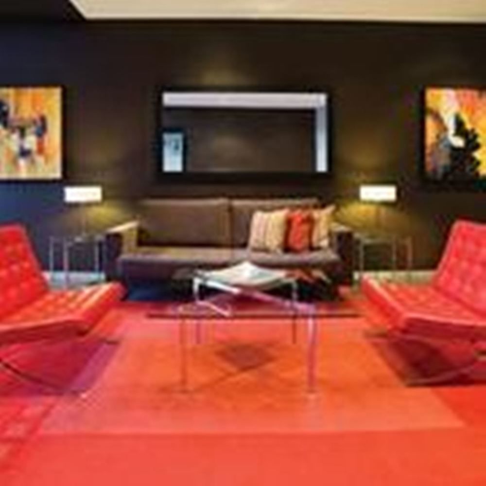 Aparthotel Adina Barrack Plaza 4*
