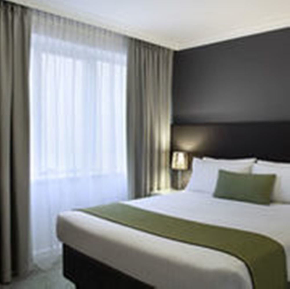 Rendezvous Hotel 4*
