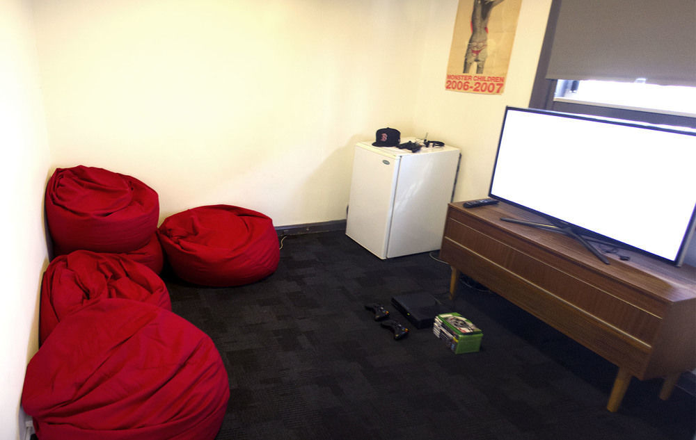 Hostel Shiralee -note - Valid Passport Required To Check In Perth