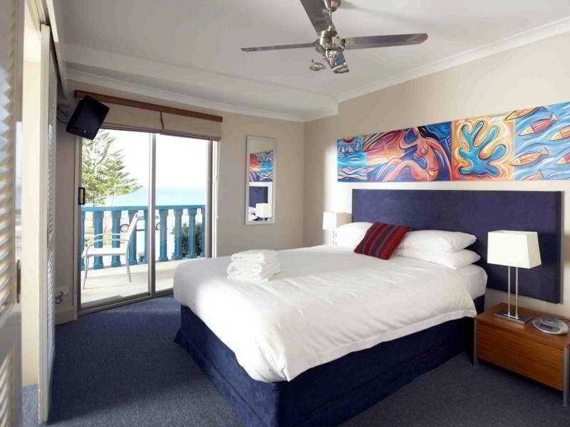 Seashells Scarborough 4*