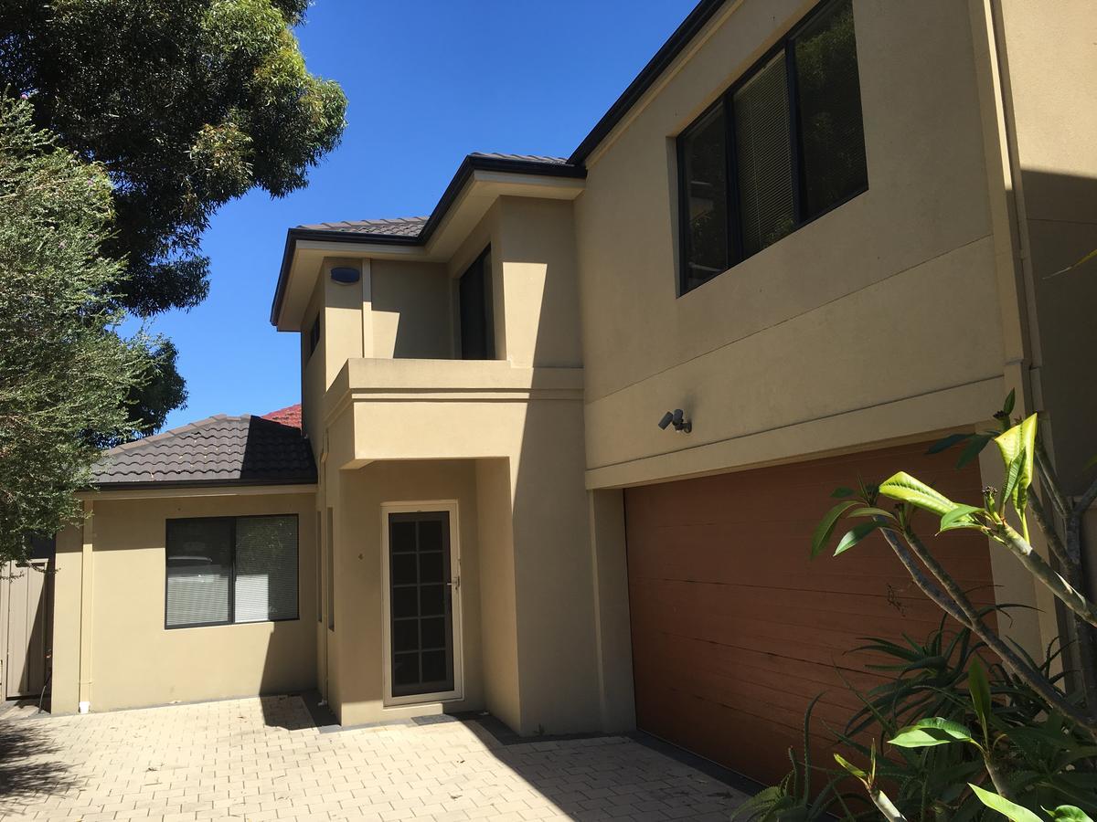 4x3 Townhouse In Rivervale Apartment Perth