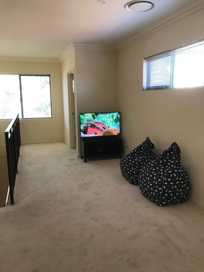 4x3 Townhouse In Rivervale