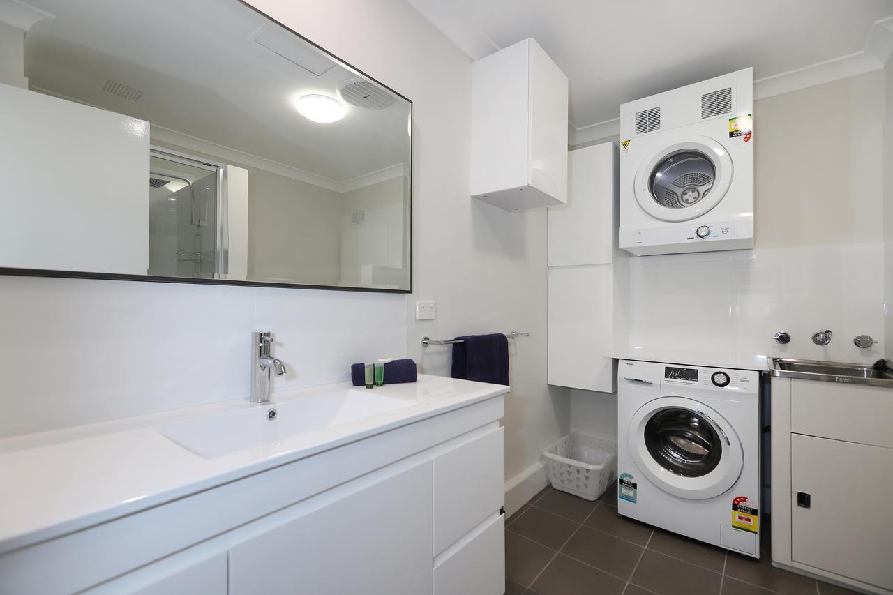 West Lagoon 218 - Outstanding Value! Apartment