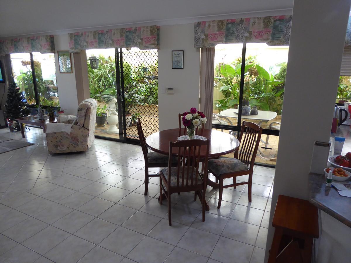 Bed & Breakfast Jennys Retreat Perth