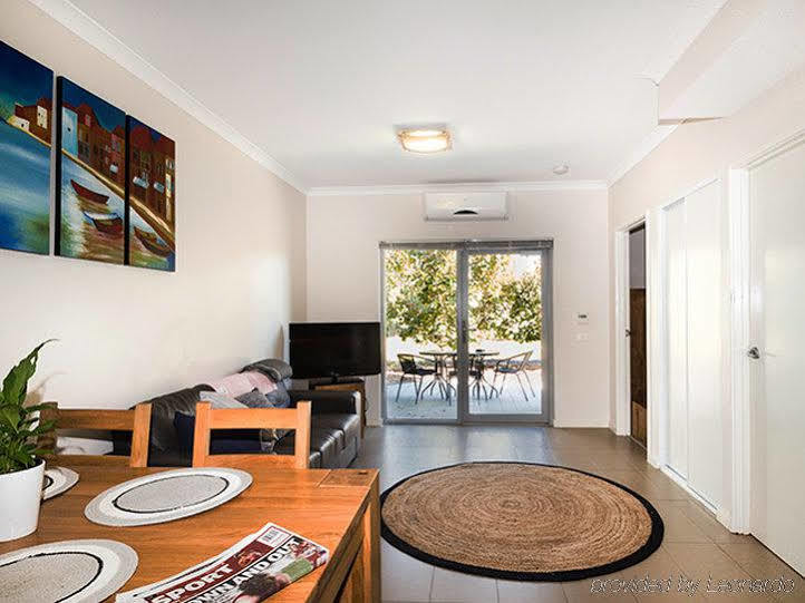 Airport By Vetroblu 4* Perth
