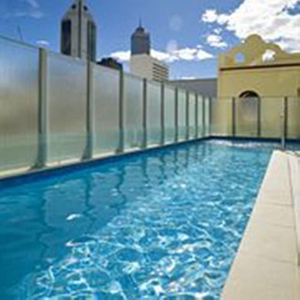 Adina Barrack Plaza 4* Perth