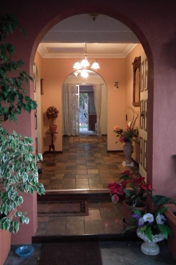 The Spanish For Only Bed & Breakfast Perth