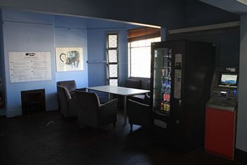 The Hive - Traveler Friendly, Passport Only Hostel Perth