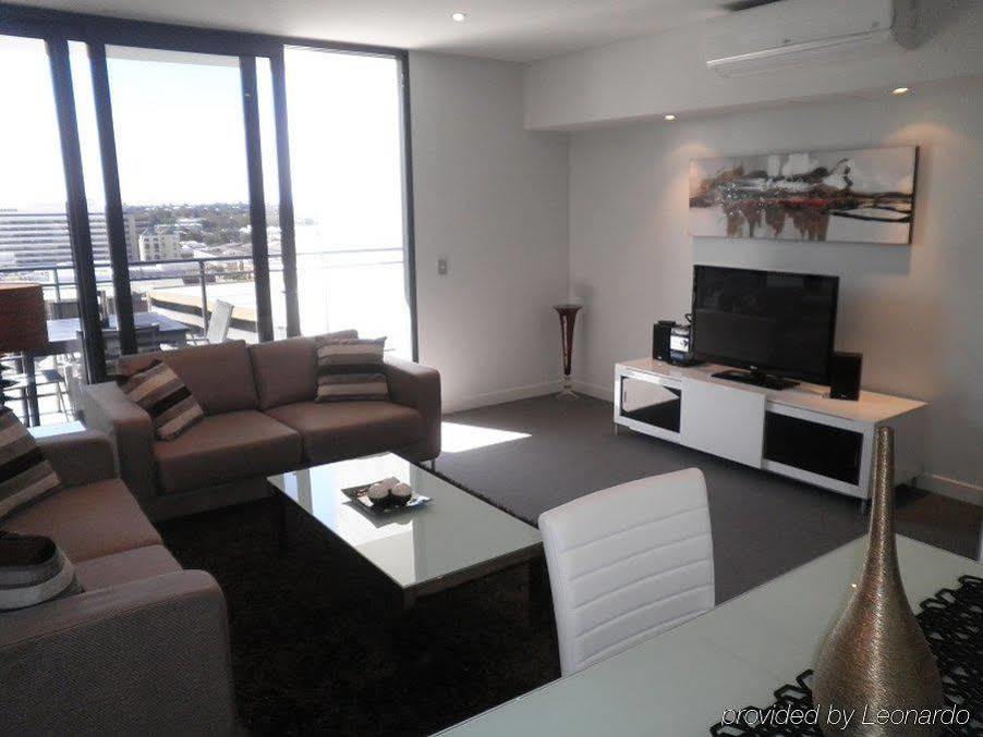 Astra Apartments Perth - Zenith Aparthotel