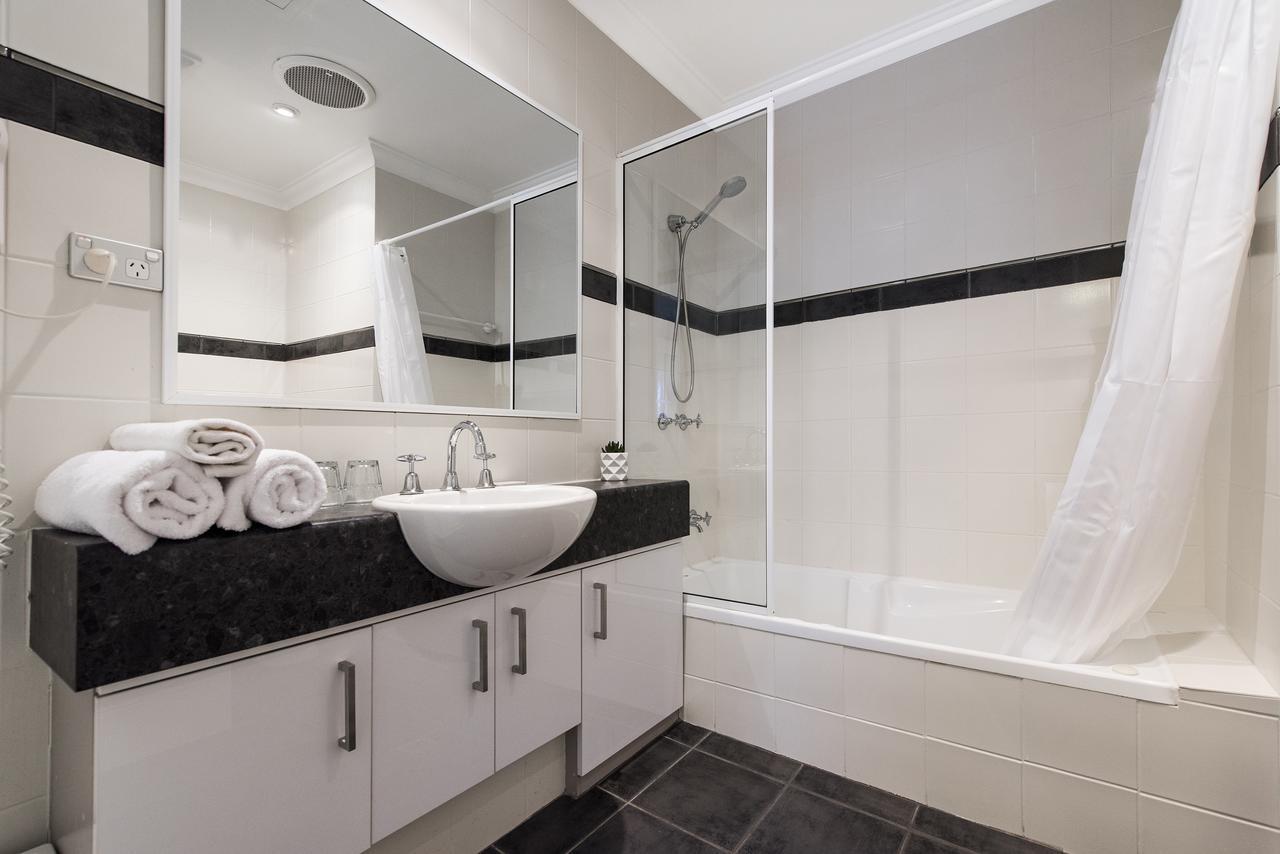 Apartment Staywest Subiaco Village 40