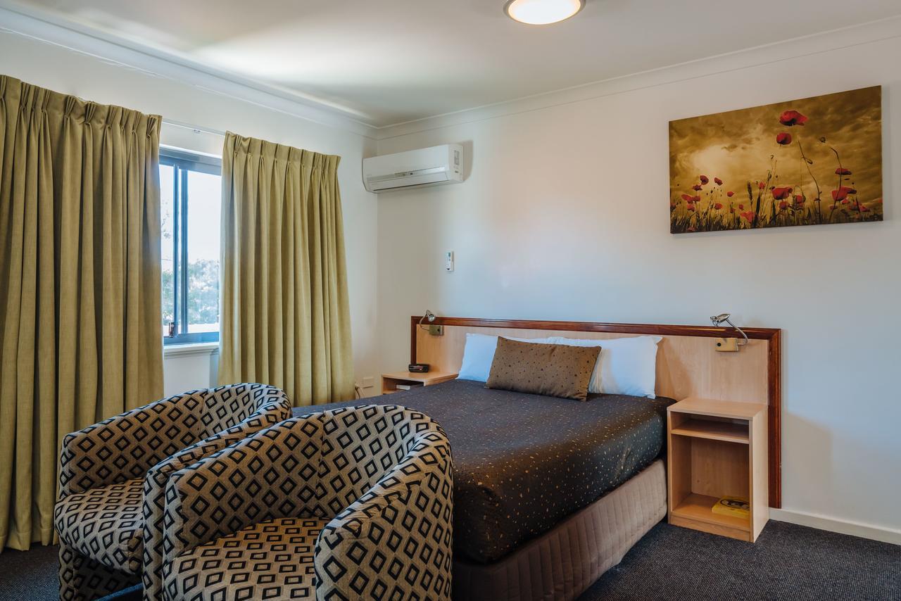 Aparthotel Canning Bridge Auto 3*